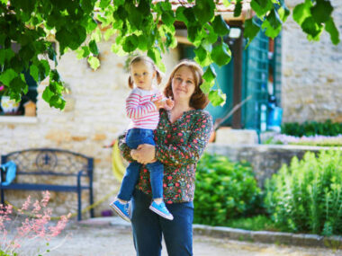 Nanny/Housekeepers in France